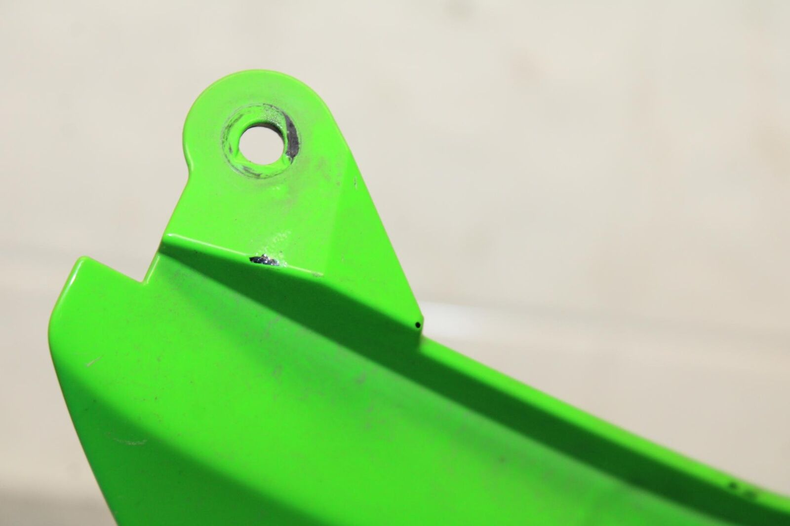 2011 Kawasaki Ninja ZX6R ZX600R FRONT CENTER COWL FAIRING BB587