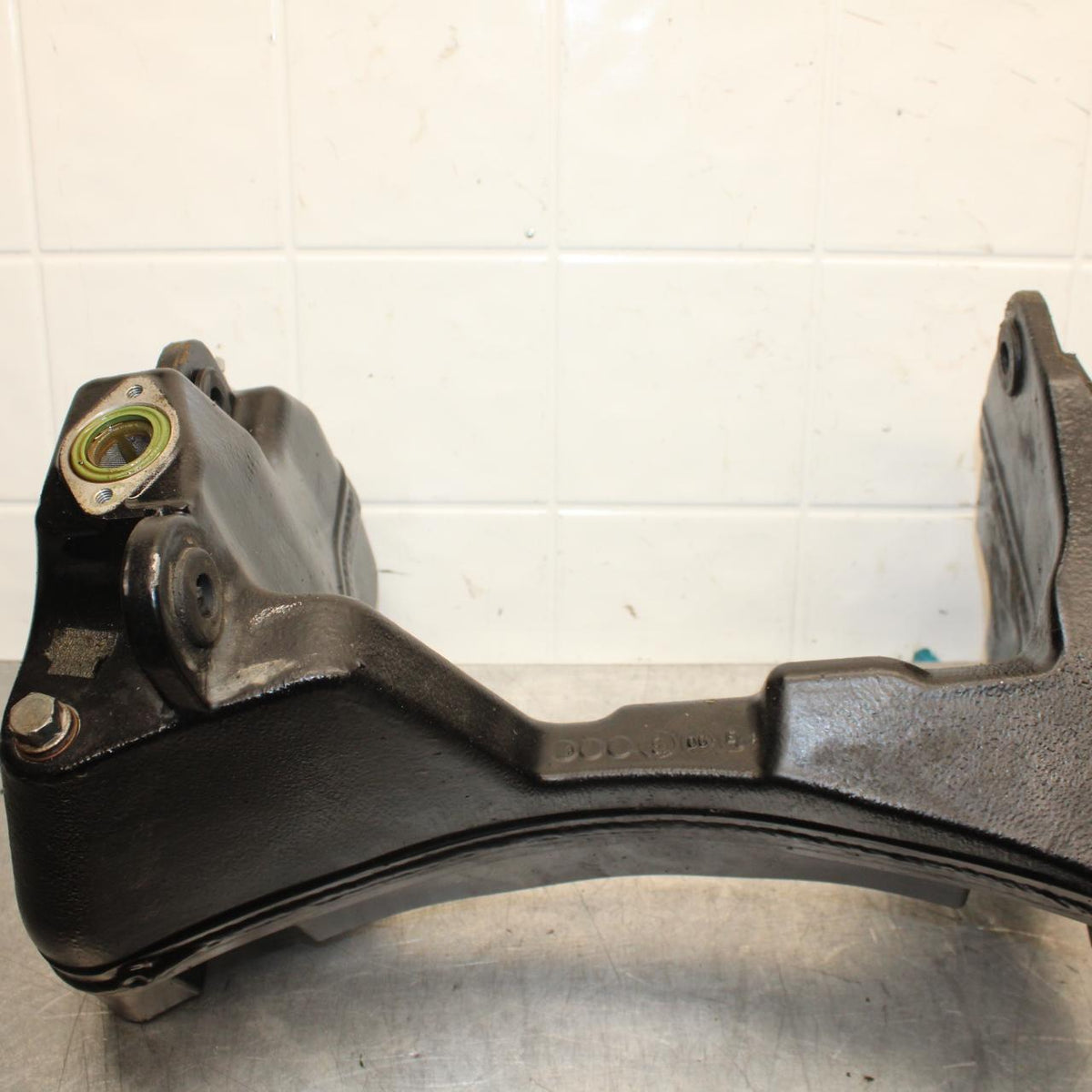 07-11 KTM  990 SUPER DUKE OIL TANK ENGINE RESEVOIR BB578