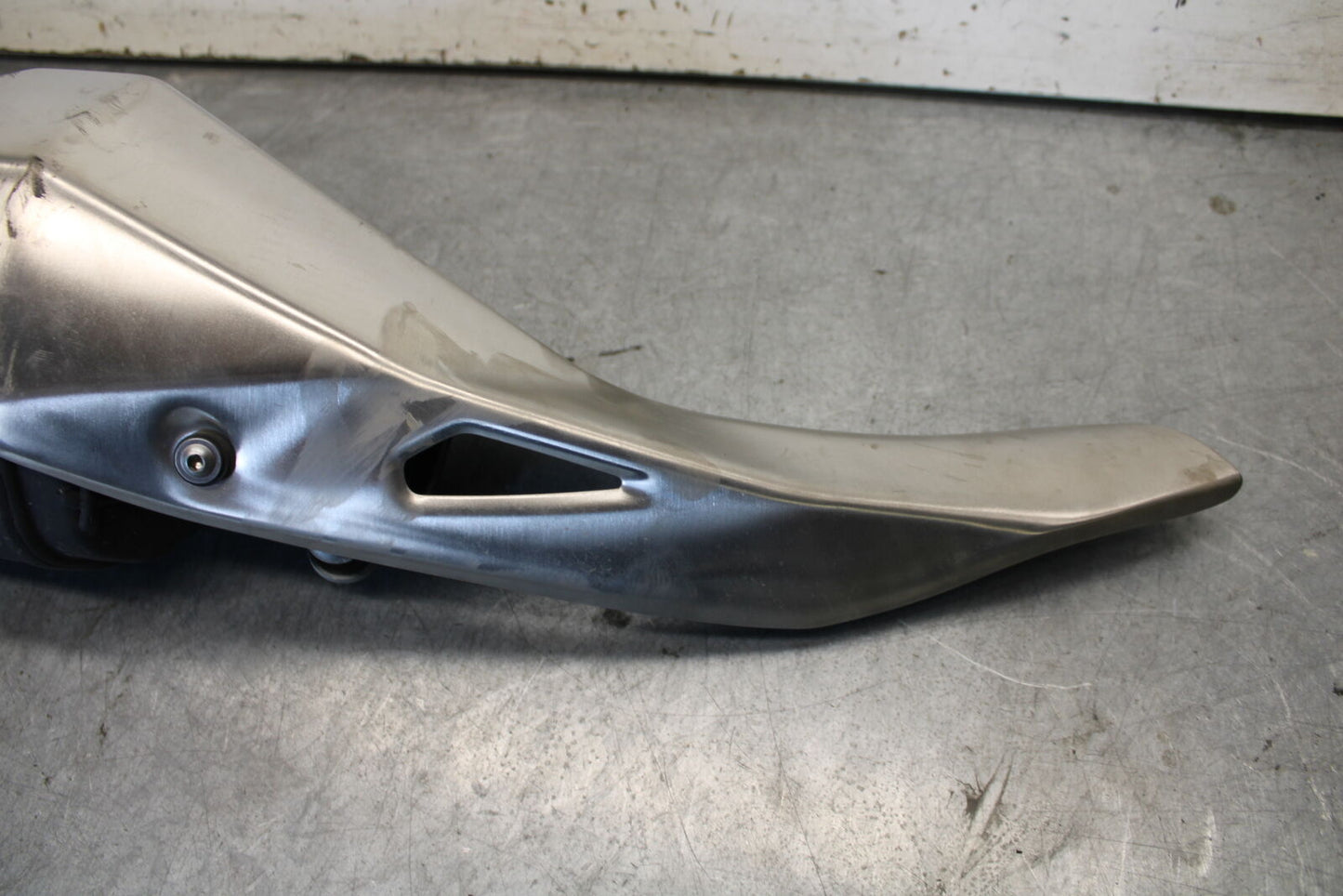 18-23 KAWASAKI NINJA 400 EXHAUST PIPE MUFFLER SLIP ON CAN SILENCER BB660