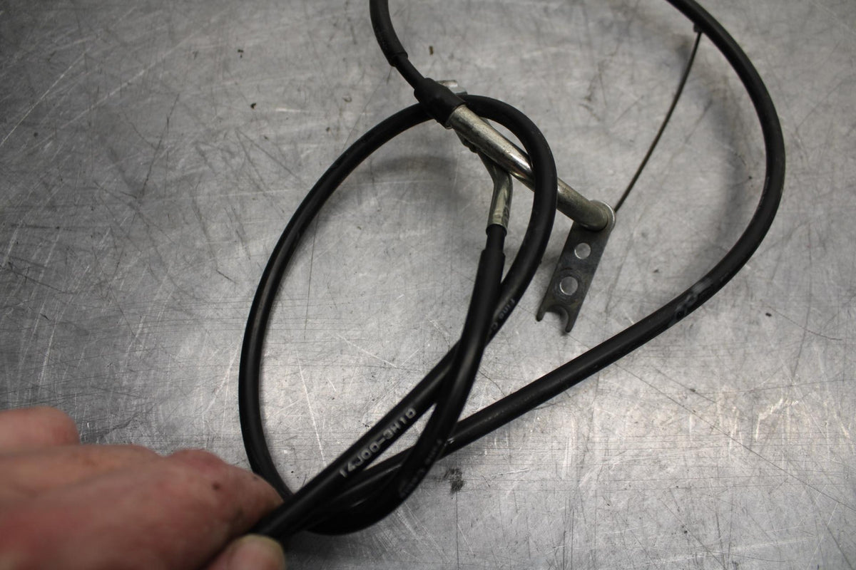 11-22 SUZUKI GSXR 600  THROTTLE CABLES LINES BB485