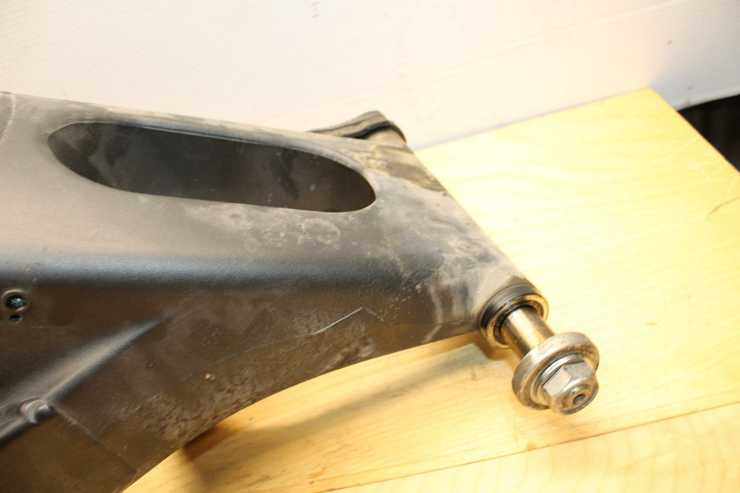 02-03 YAMAHA YZF R1 5PW REAR SWINGARM BACK SUSPENSION SWING ARM 5PW-22110-00-00 
