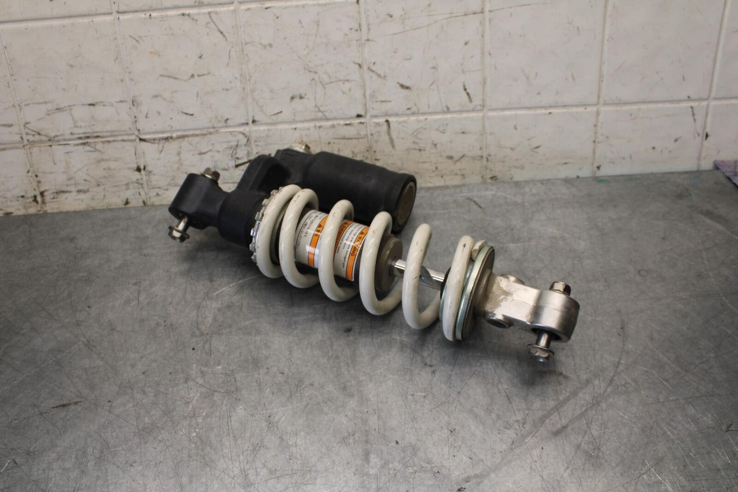 2011 Kawasaki Ninja ZX10R ZX1000K ABS REAR BACK SHOCK ABSORBER SUSPENSION BB555