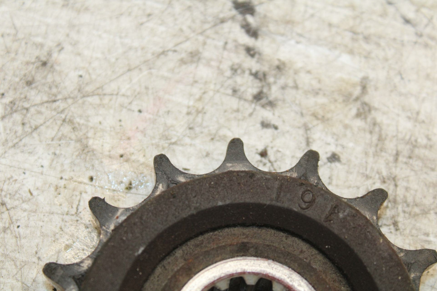 08-16 YAMAHA YZF R6 FRONT SPROCKET BB365