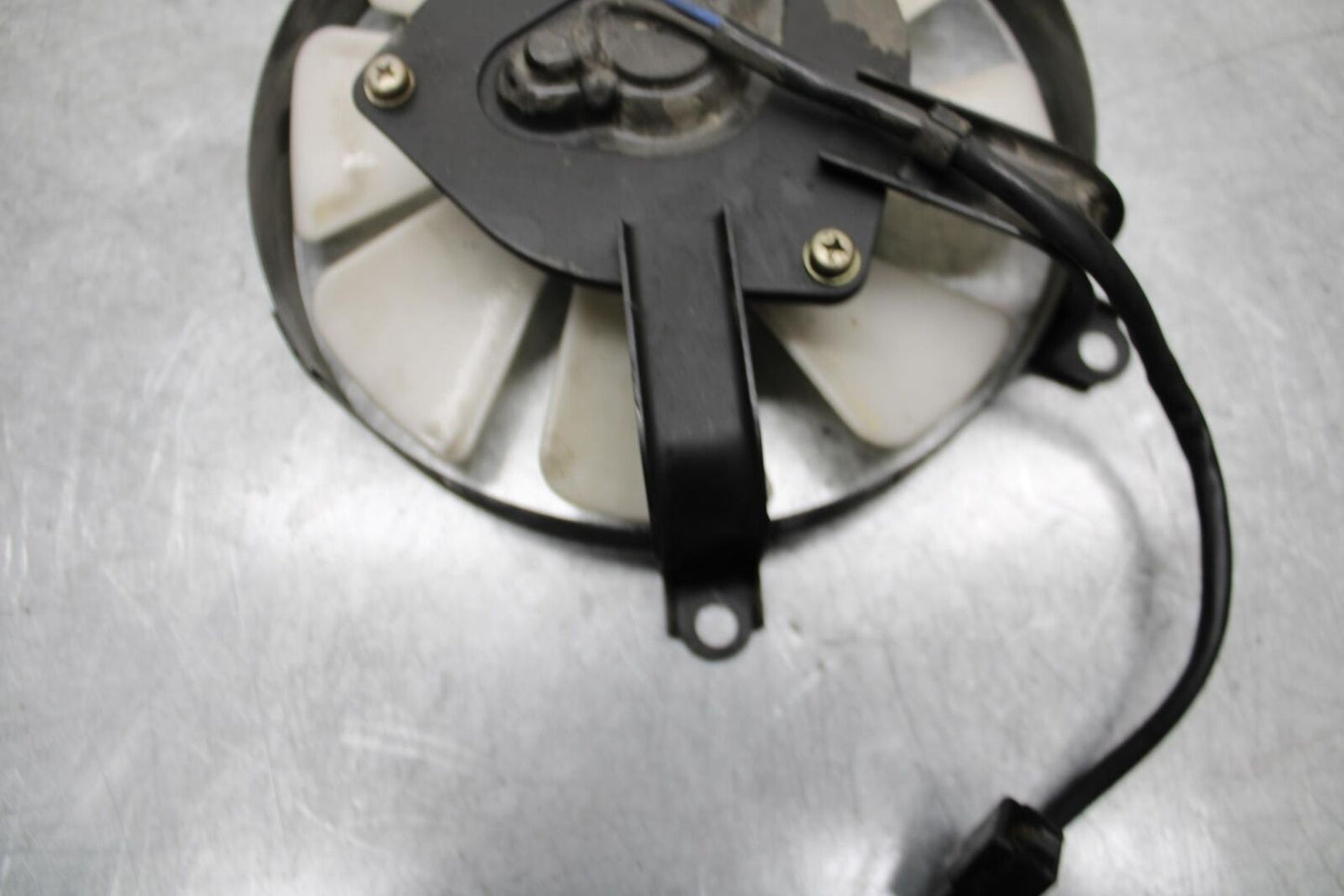 2001 Kawasaki Ninja ZX6 ZX600E ENGINE RADIATOR COOLING FAN BB547