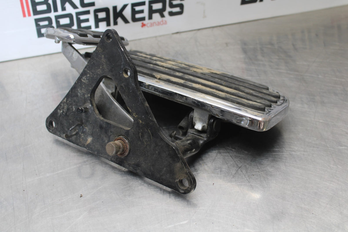 03-08 KAWASAKI VULCAN 1600 RIGHT FRONT FOOT REST PEG STEP BB196