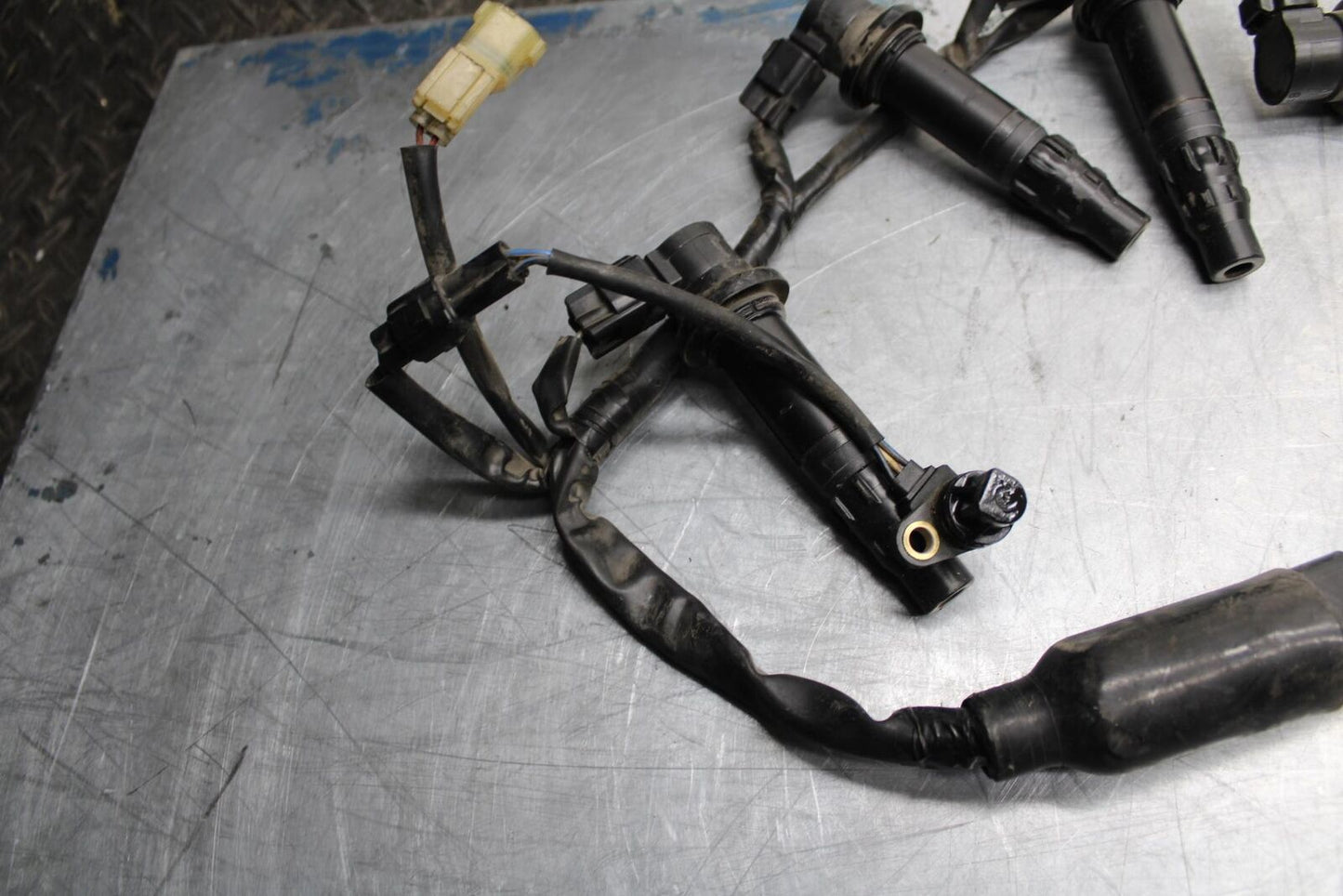 09-14 YAMAHA YZF R1 IGNITION COIL SET  HARNESS WIRE LOOM 14B-82309-00-00 BB471 