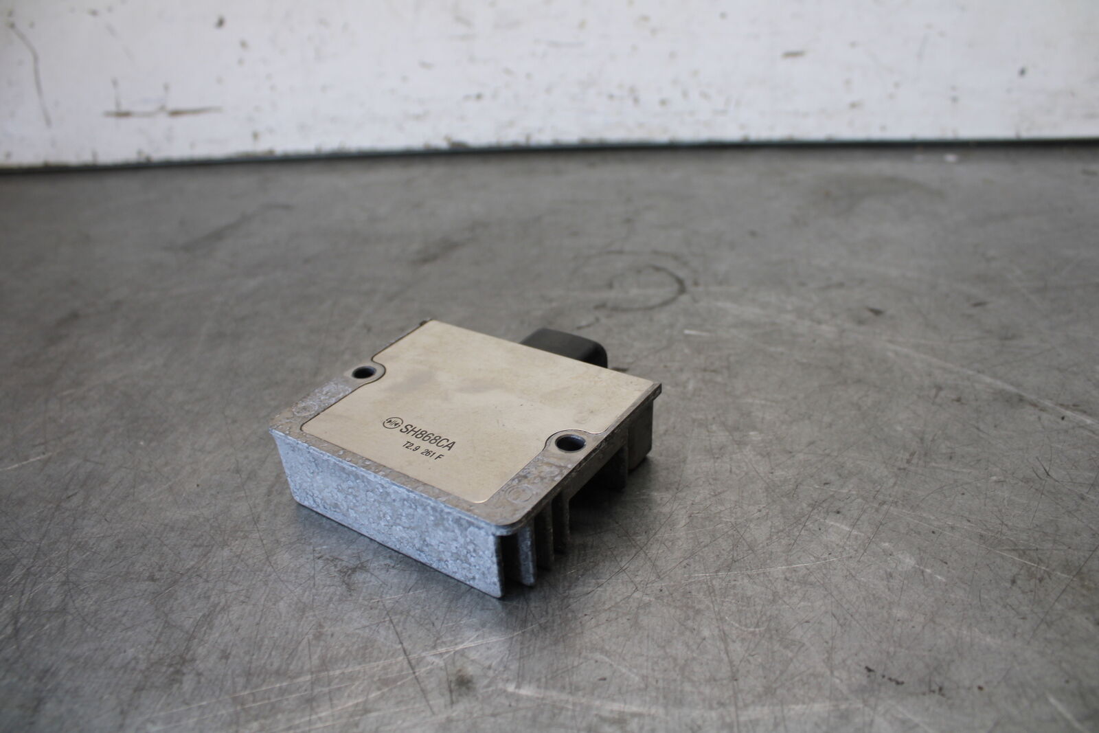 18-23 KAWASAKI NINJA 400 RECTIFIER VOLTAGE REGULATOR  BB679