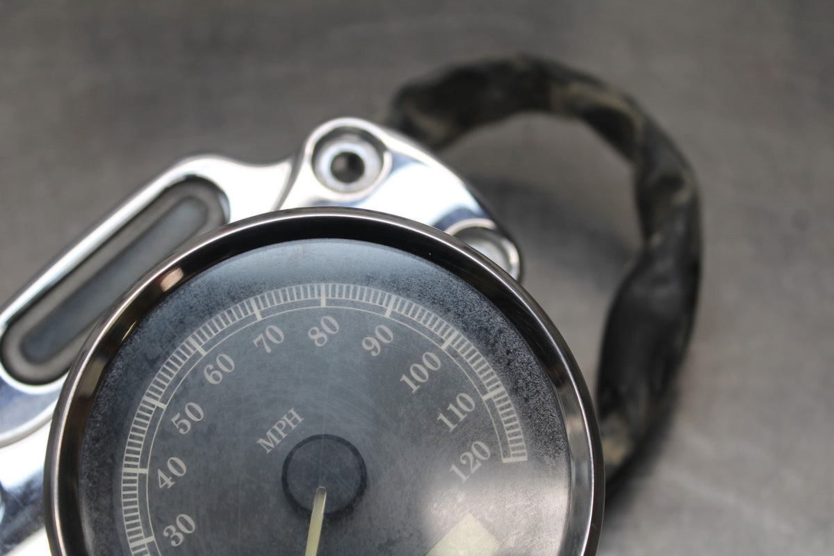 09 HARLEY-DAVIDSON SPORTSTER 1200 CUSTOM XL1200C GAUGES METER SPEEDO BB776