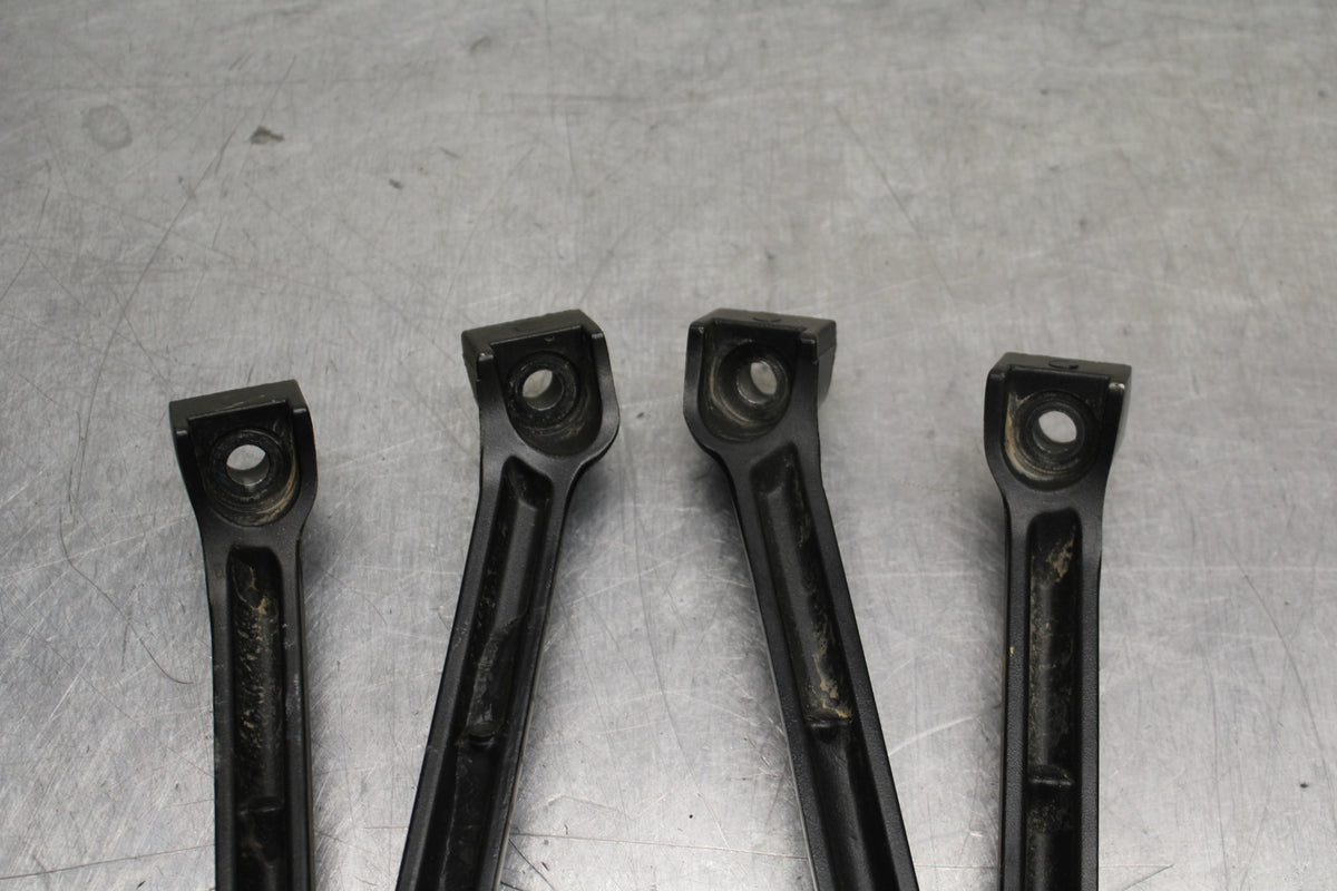 09 SUZUKI GSXR600 REAR BACK PASSENGER PEG SET PAIR BB759