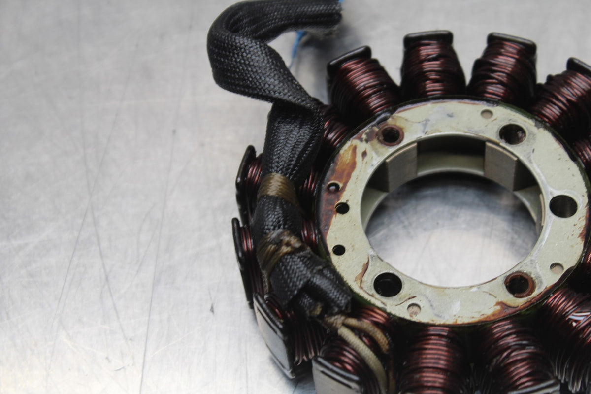 08 KAWASAKI NINJA ZX10R STATOR GENERATOR ALTERNATOR MAGNETO BB201