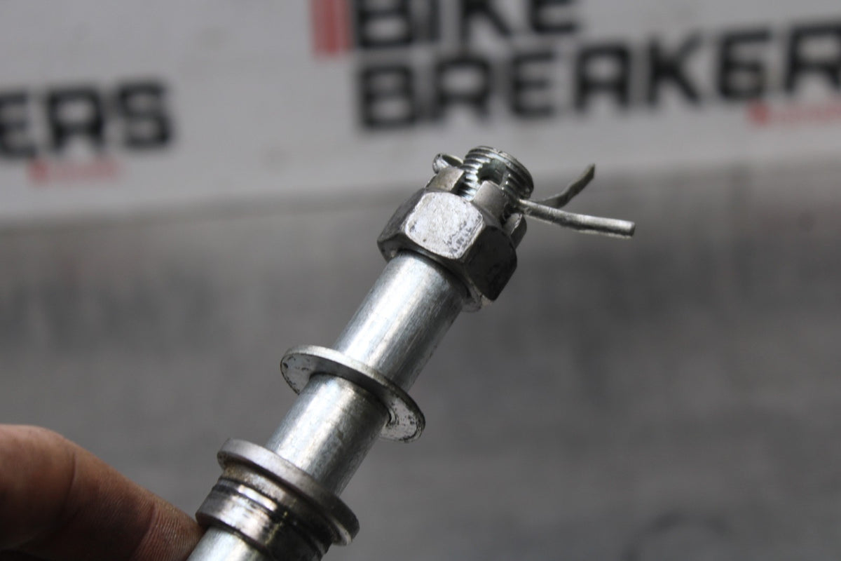 24 KAWASAKI NINJA 500 ABS FRONT WHEEL RIM AXLE PIVOT BOLT BB818