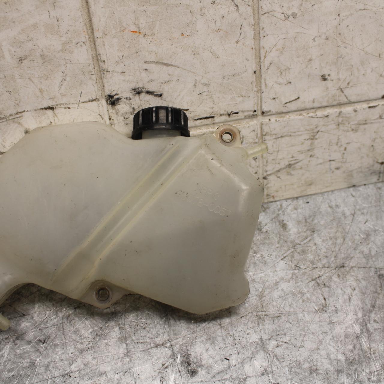 2009 Kawasaki Ninja ZX6R ZX600R COOLANT WATER TANK RESERVOIR BOTTLE BB538