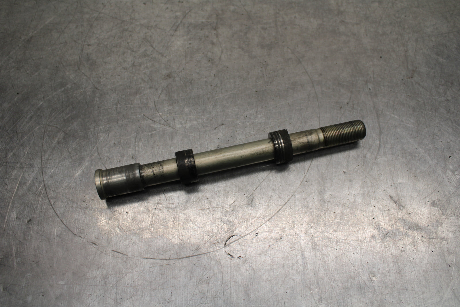 12-13 KAWASAKI Z1000 FRONT WHEEL RIM AXLE PIVOT BOLT BB743