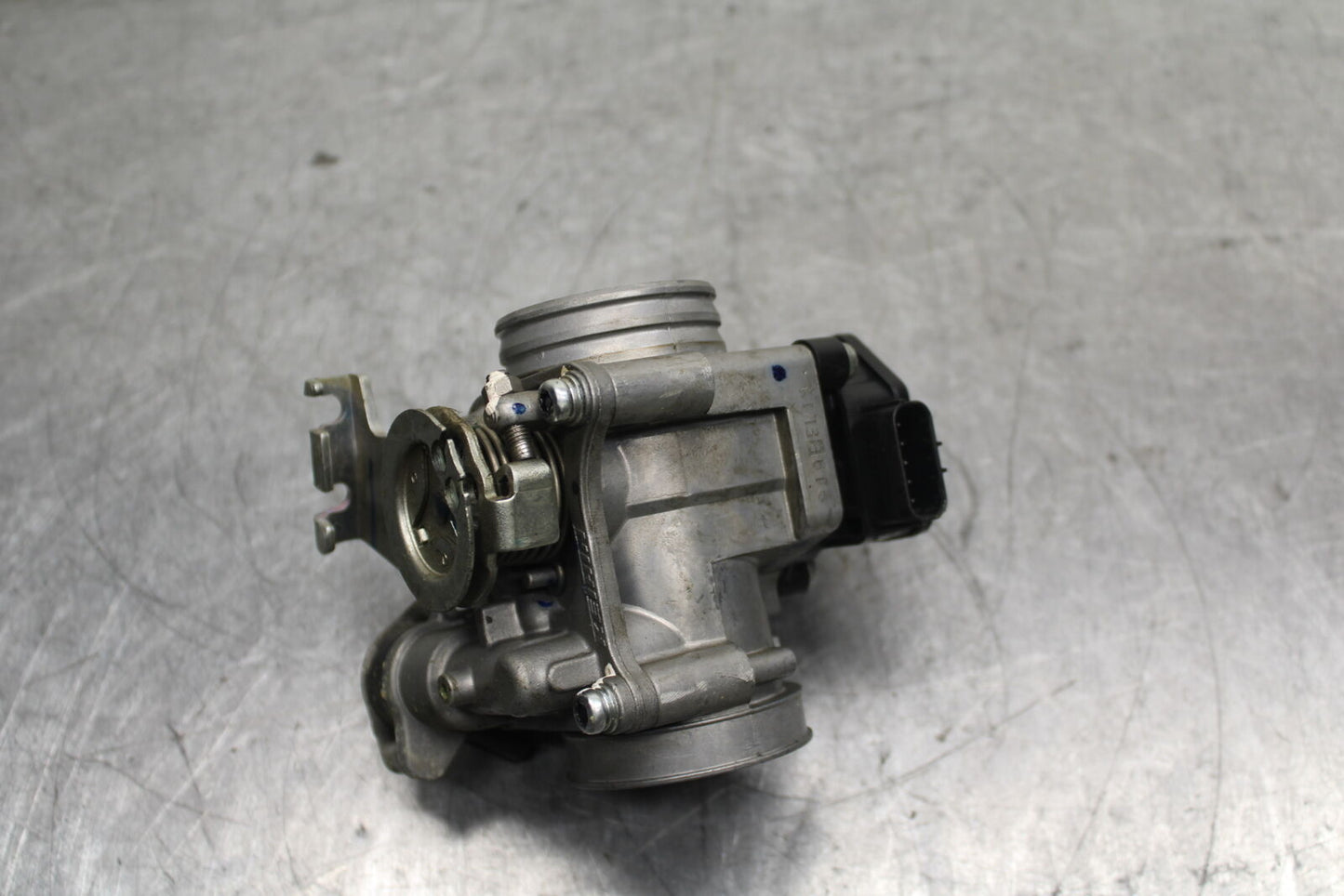 15-19 HONDA CBR300R MAIN FUEL INJECTORS / THROTTLE BODIES  BB112