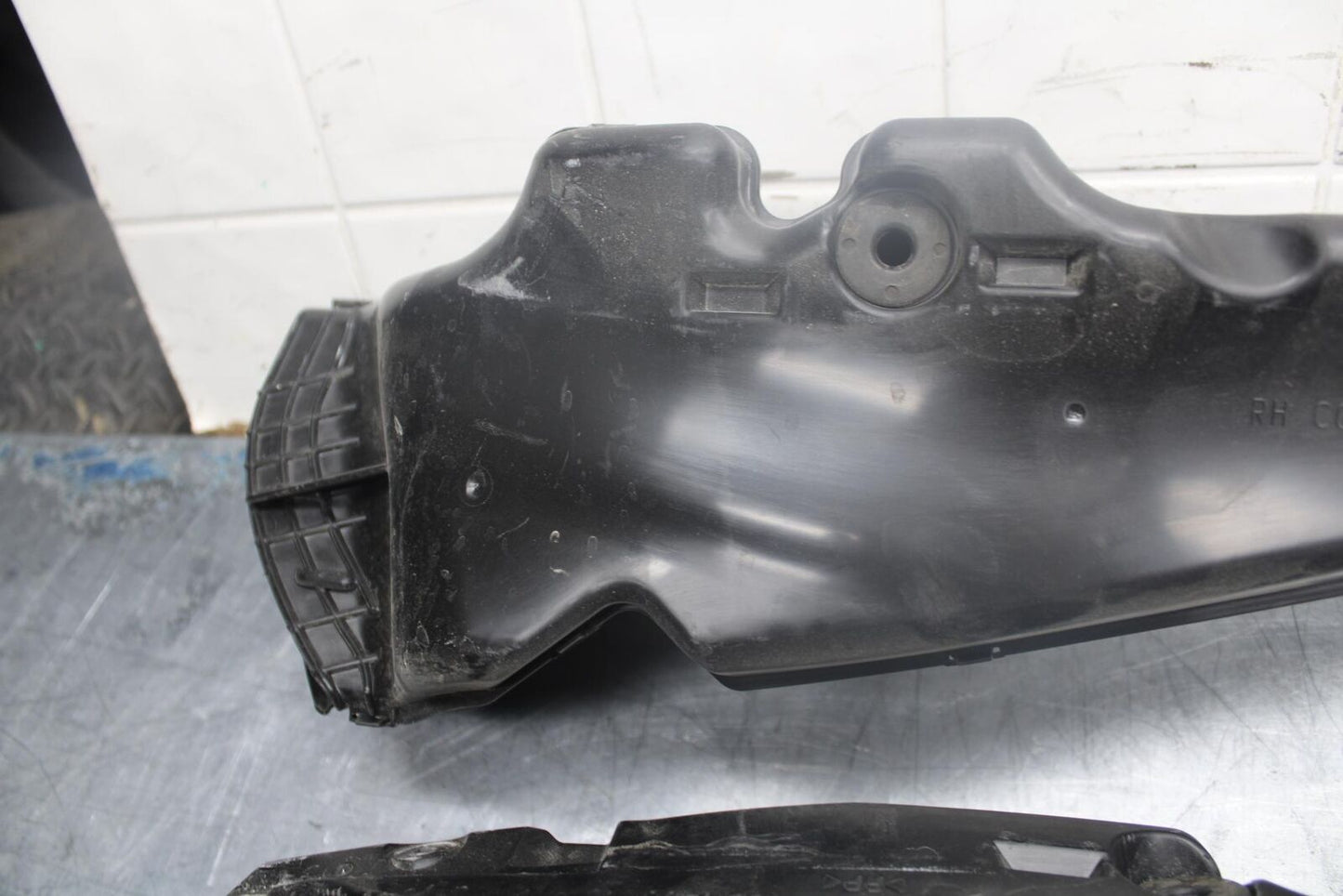 15-21 SUZUKI GSXR600 RIGHT LEFT AIR INTAKE DUCTS BB460