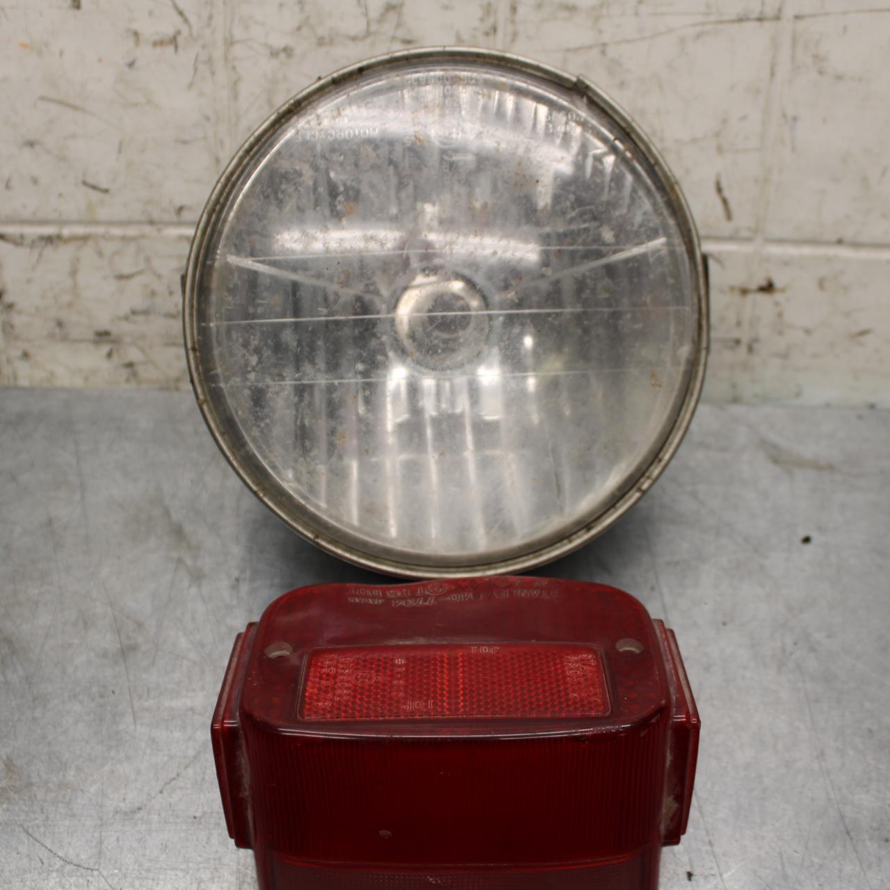 2005 Kawasaki Vulcan 1500 VN1500N Classic SINGLE HEADLIGHT HEAD LAMP LIGHT BB576