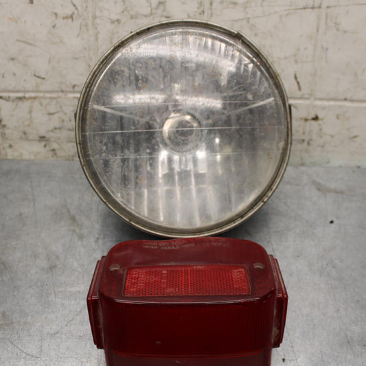 2005 Kawasaki Vulcan 1500 VN1500N Classic SINGLE HEADLIGHT HEAD LAMP LIGHT BB576