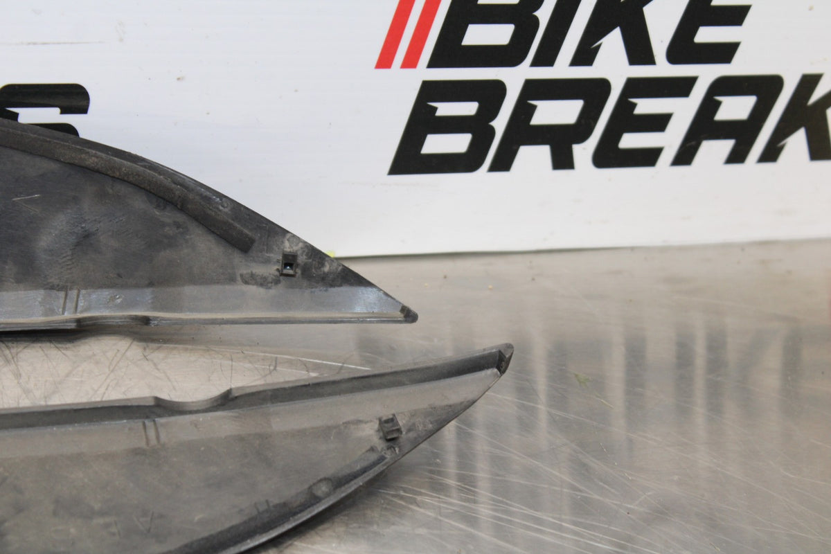 04-05 YAMAHA YZF R1 RIGHT LEFT GAS FUEL TANK PANELS COVERS TRIM SET COWLS  BB173