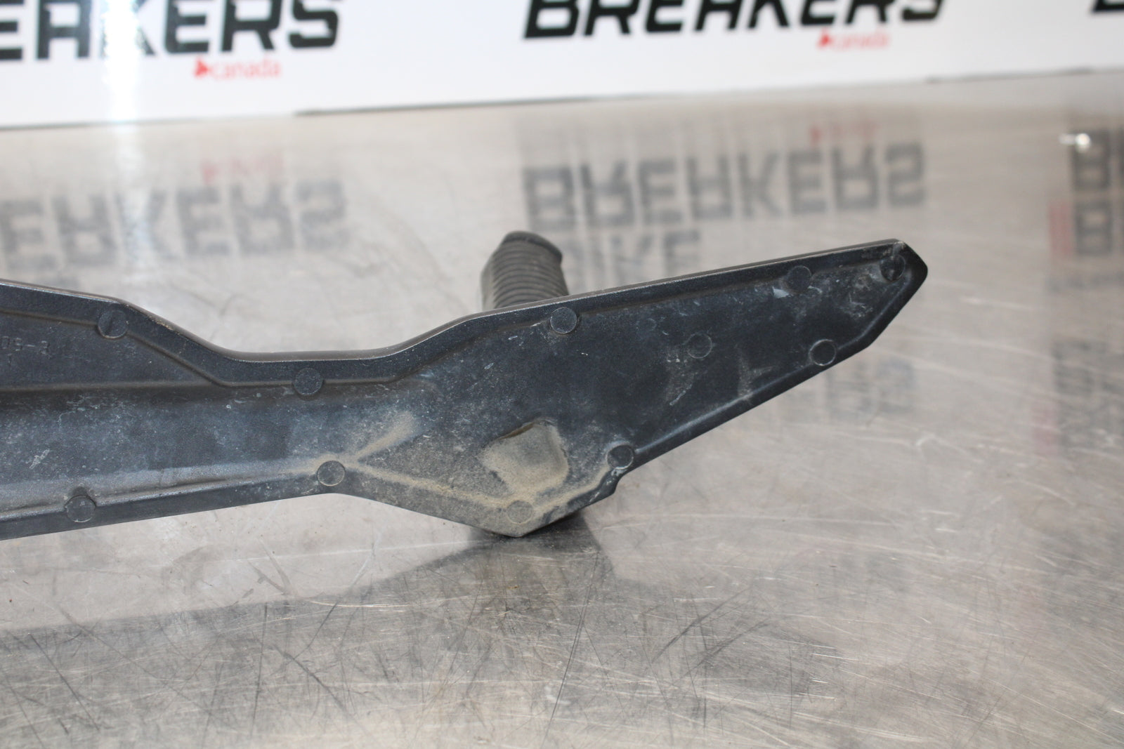 09-15 YAMAHA FZ6R RIGHT REARSET REAR SET DRIVER FOOT PEG REST STOP BB161