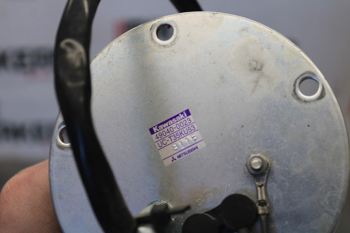07-08 KAWASAKI NINJA ZX6R FUEL PUMP GAS PETROL SENDER UNIT BB937