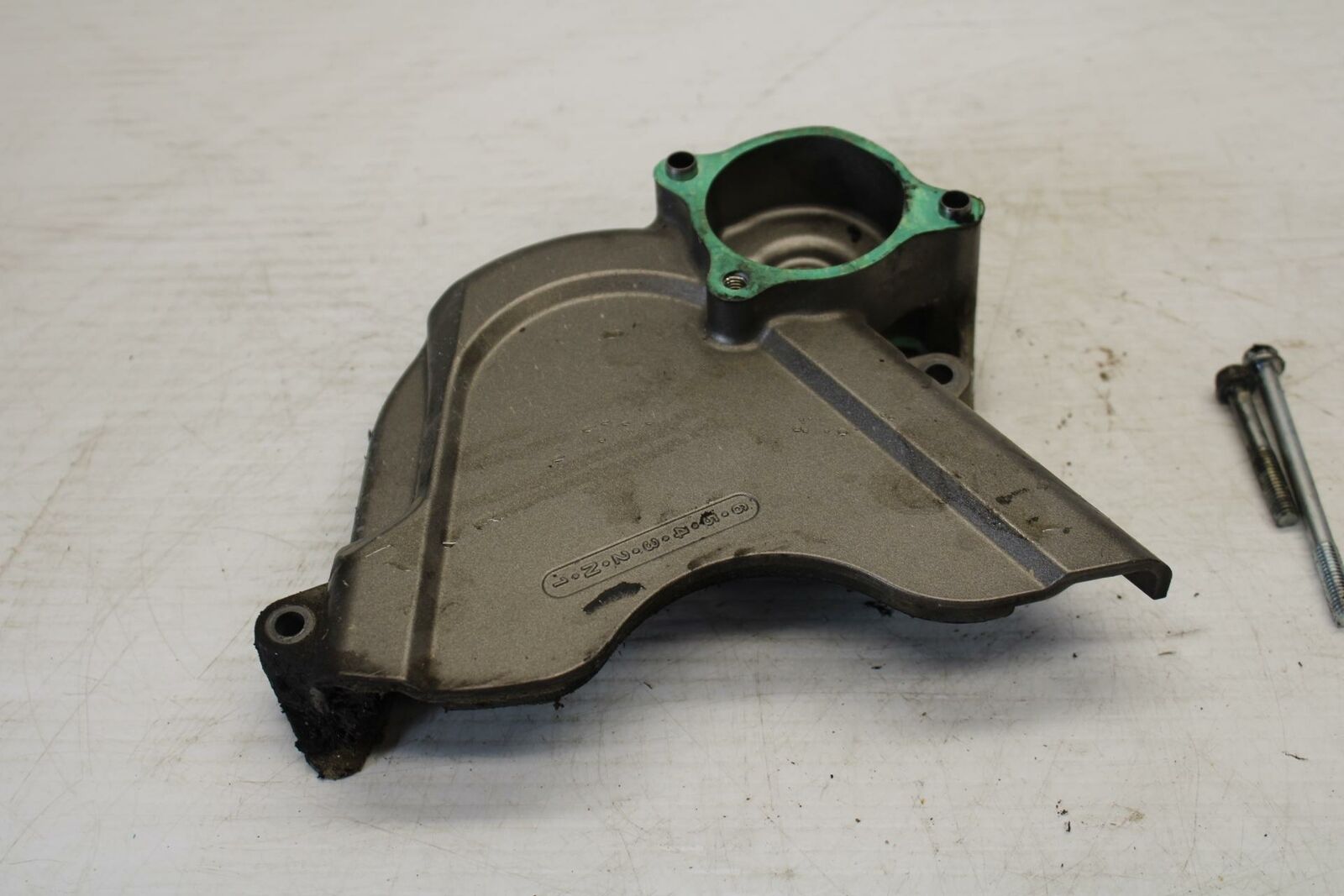 04-05 HONDA CBR1000RR ENGINE SPROCKET COVER BB285