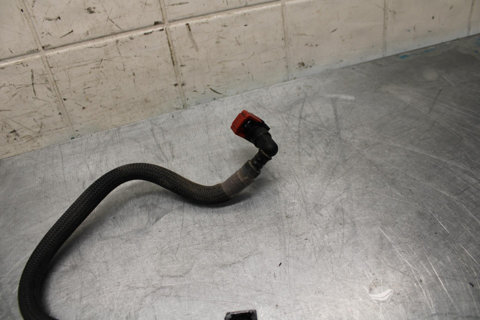 11-14 KAWASAKI VERSYS 650 LE 650C FUEL HOSE GAS LINE TUBE PIPE BB498