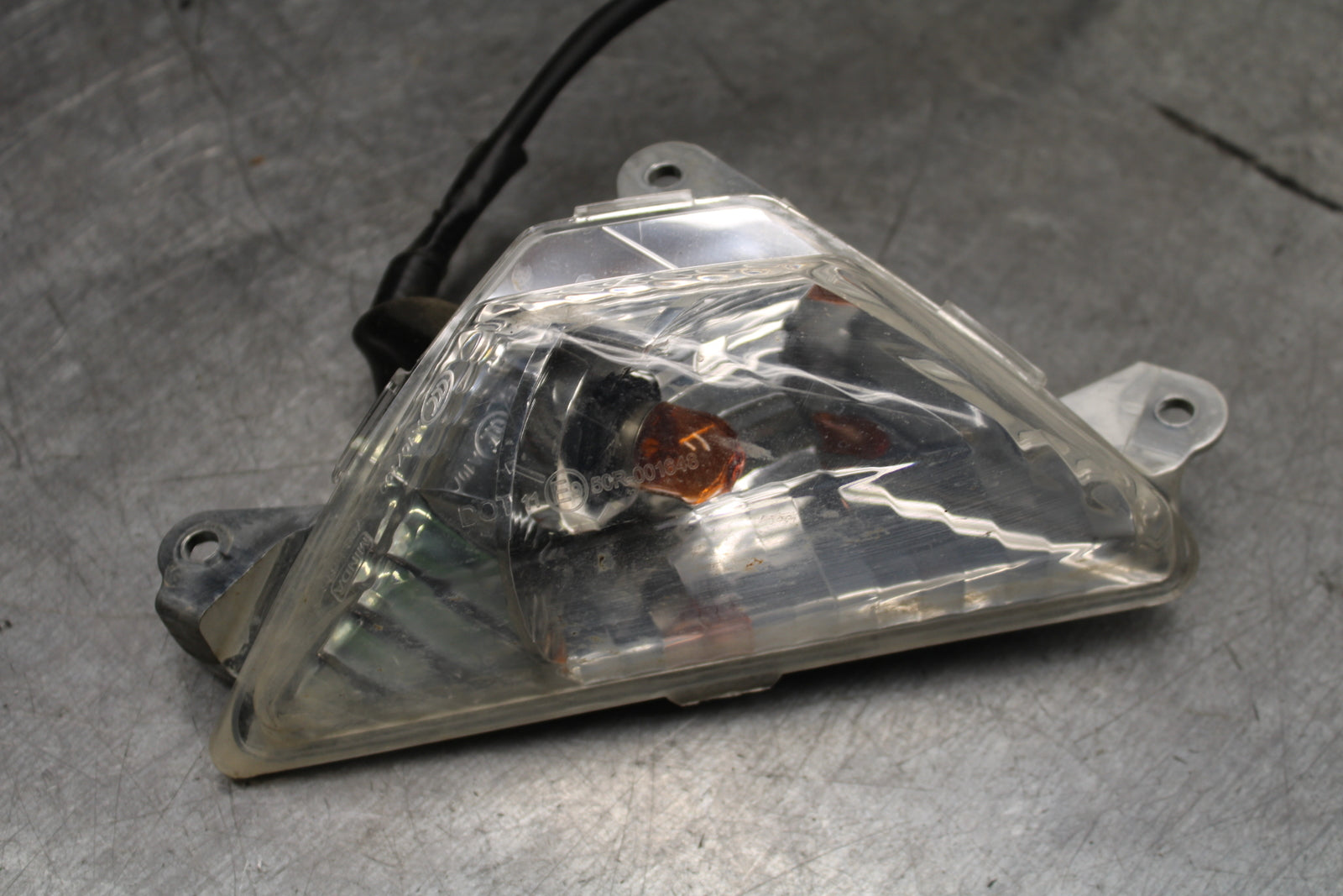 24 KAWASAKI NINJA 500 ABS RIGHT FRONT TURN SIGNAL LIGHT INDICATOR BB744