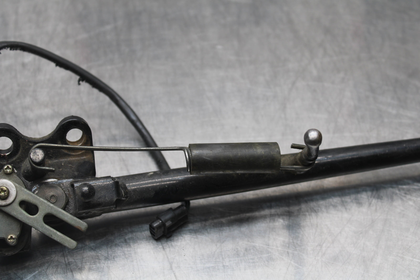 04-05 KAWASAKI NINJA ZX10R KICKSTAND SIDE KICK STAND BB163