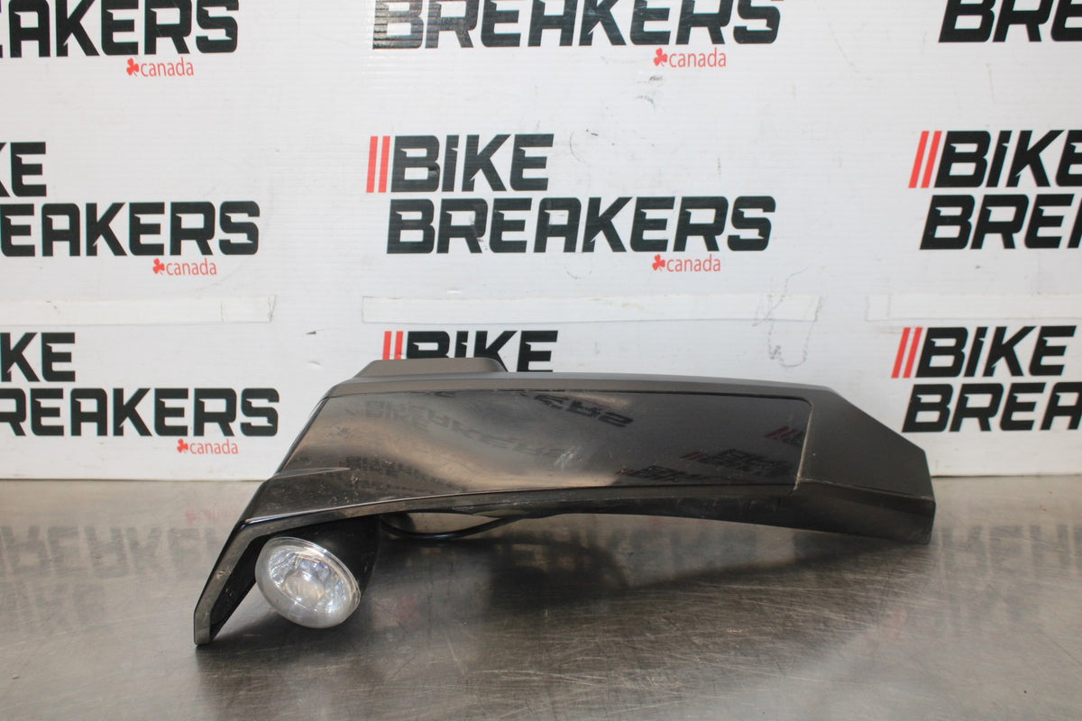 22 HARLEY-DAVIDSON PAN AMERICA 1250 LEFT MID SIDE FAIRING COWL & LIGHT BB9