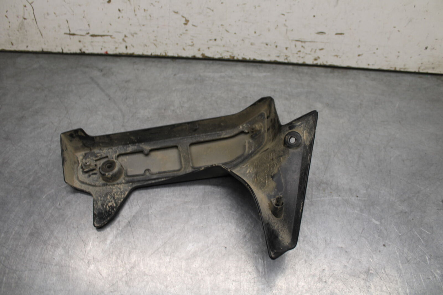 16-17 KAWASAKI VULCAN S 650 EN650 ABS RIGHT RADIATOR COVER GUARD BB731