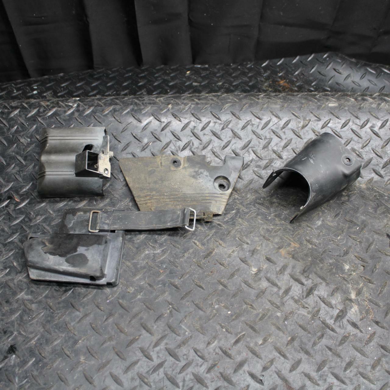 84-85 YAMAHA VIRAGO 1000 COIL COVER GURD SHIELD LEFTOVER  BB173