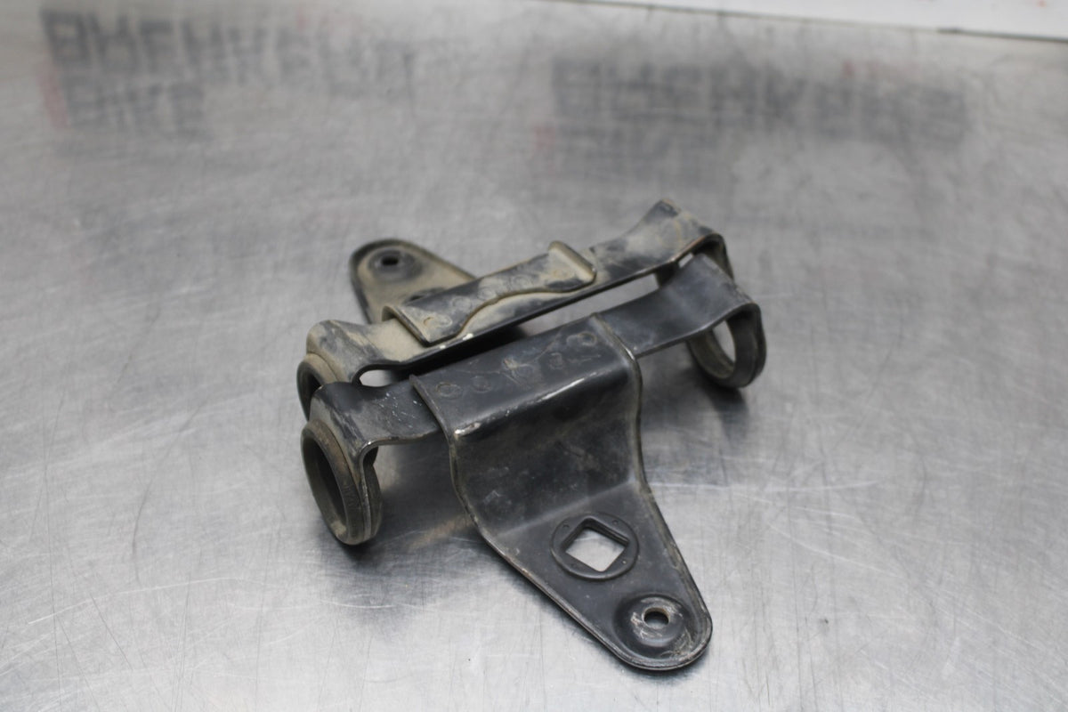 77 SUZUKI GS750 FRONT HEADLIGHT BRACKET PAIR FORK EAR BB779