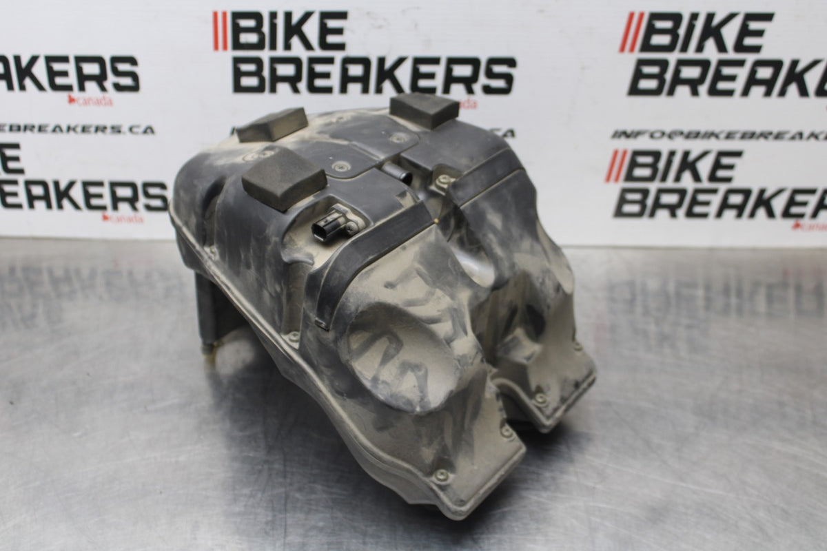 06 KAWASAKI NINJA 650 EX650 AIRBOX AIR INTAKE FILTER BOX BB823