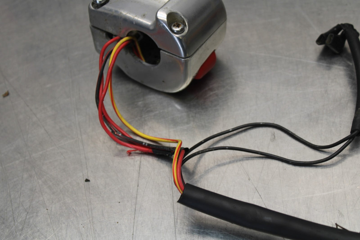 03-08 KAWASAKI VULCAN 1600 RIGHT CLIP ON HANDLE KILL OFF START SWITCH BB196