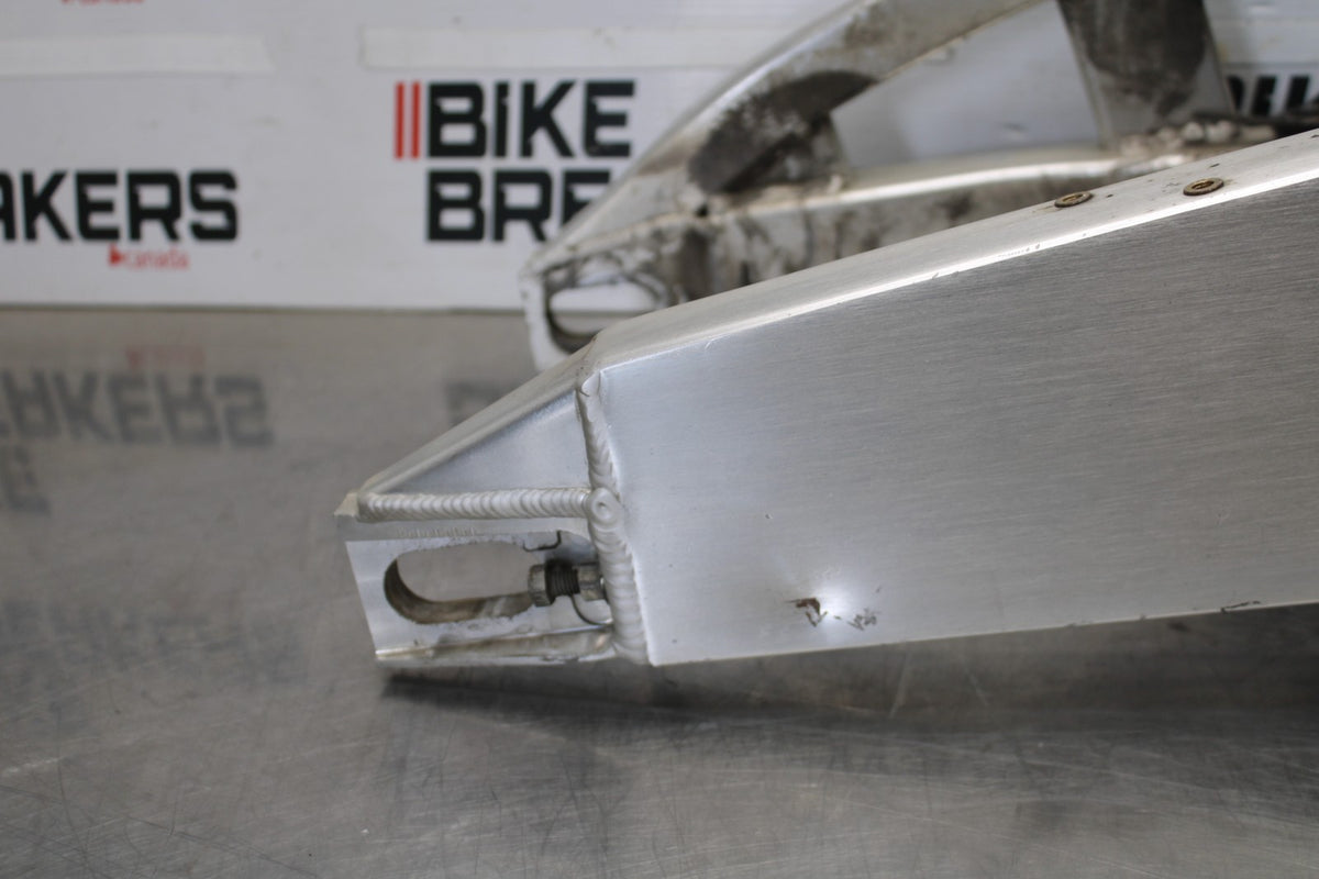 00-01 HONDA CBR929RR REAR SWINGARM BACK SUSPENSION SWING ARM BB925