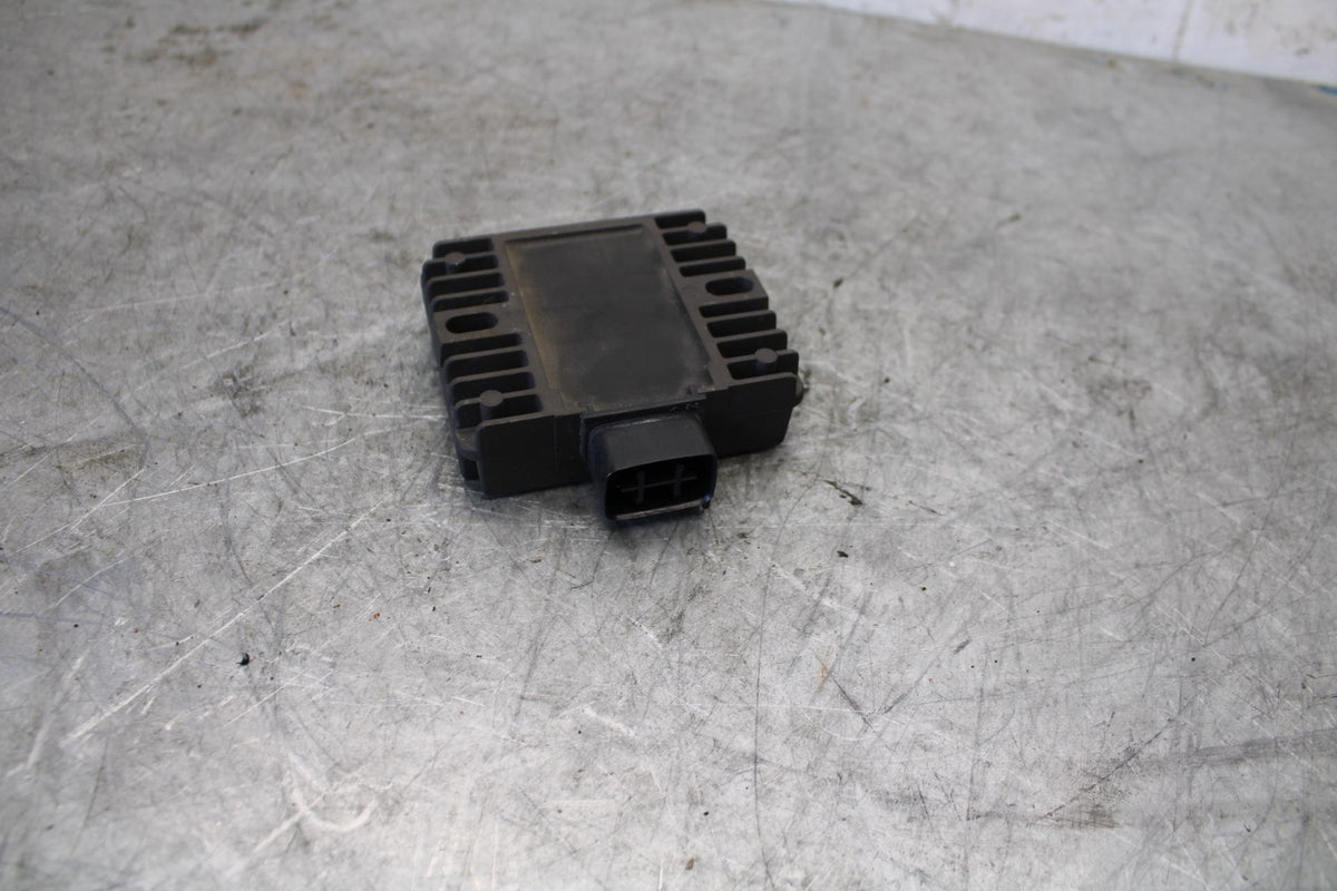 08-16 YAMAHA YZF R6 RECTIFIER VOLTAGE REGULATOR BB431
