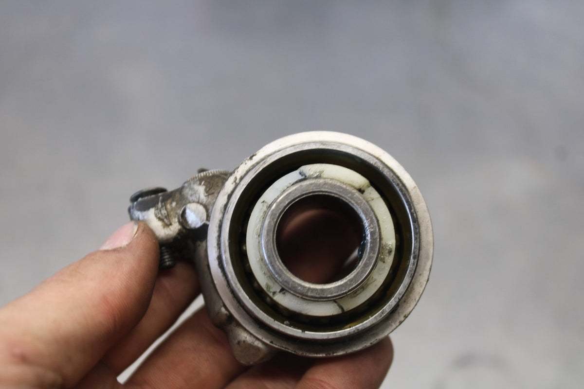 95 HONDA SHADOW 1100 SPEEDOMETER DRIVE GEAR  BB885