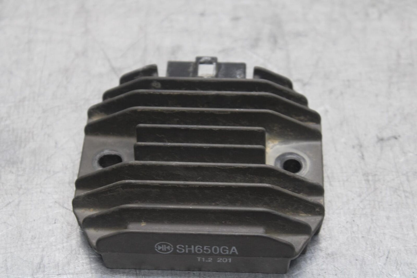 2009 Kawasaki Ninja 250R EX250J RECTIFIER VOLTAGE REGULATOR 21061-1003 BB87