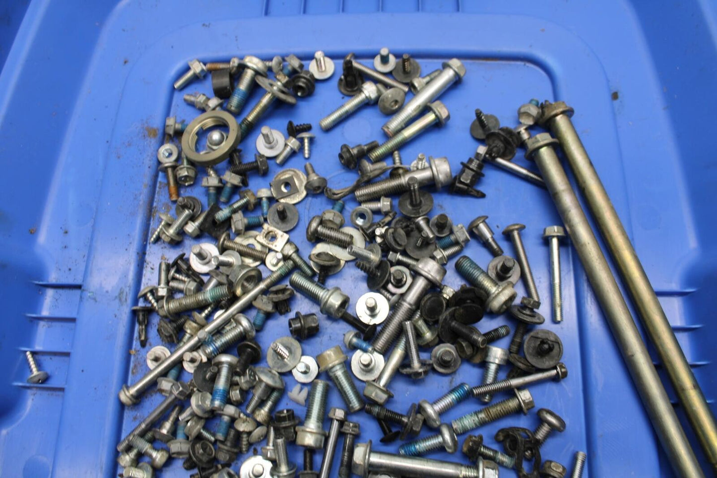 09-16 SUZUKI GSXR1000 MISCELLANEOUS MOUNTING BOLTS HARDWARE SCREWS BB642