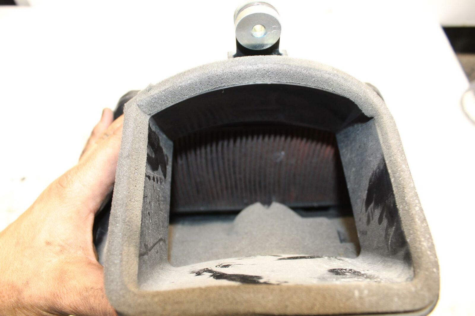 13-18 KAWASAKI NINJA ZX6R AIRBOX AIR INTAKE FILTER BOX BB311