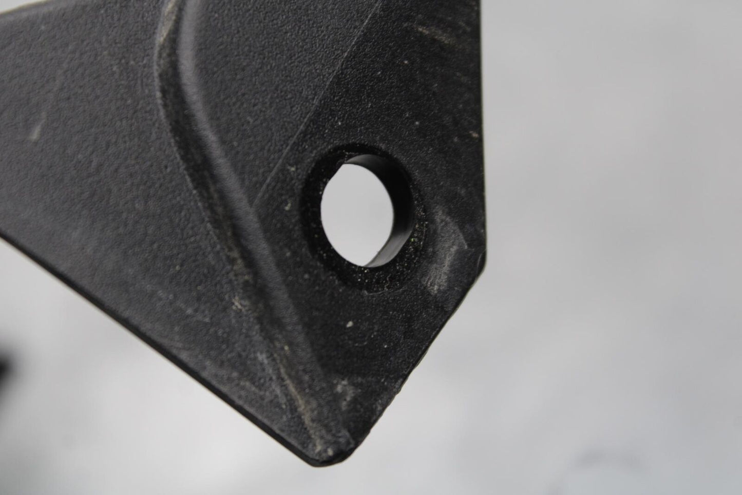 20 KAWASAKI Z400 ER400 ABS REAR BACK DRIVE CHAIN GUARD COVER SHIELD BB586