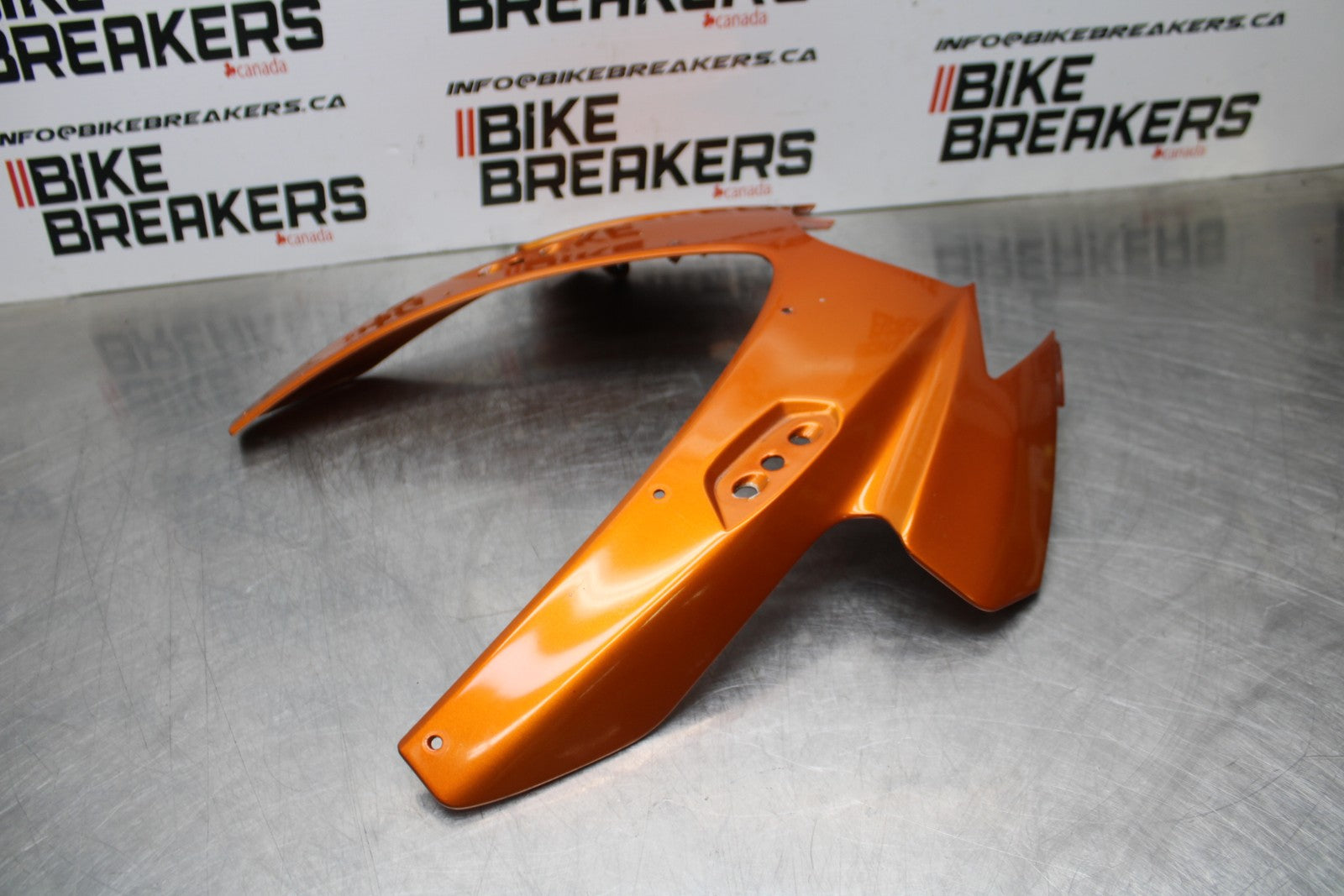 06-07 SUZUKI GSXR 600 FRONT UPPER NOSE FAIRING COWL SHROUD BB178