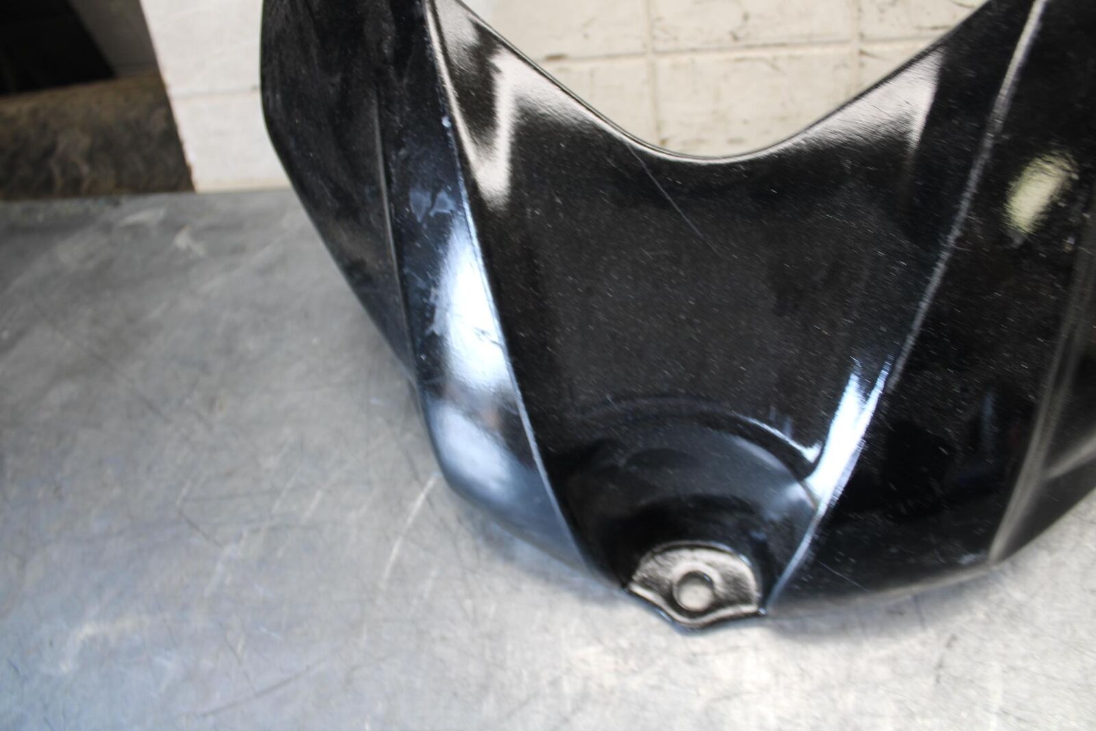 2008 Suzuki GSXR1000 FRONT GAS TANK FUEL CELL FAIRING COWL COVER TRIM BB519