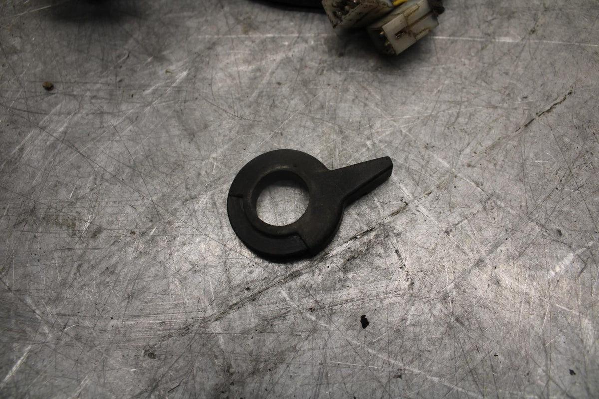 1993 Suzuki GSXR1100W LEFT CLIP ON HANDLE HORN SIGNALS SWITCH CHOKE BB46