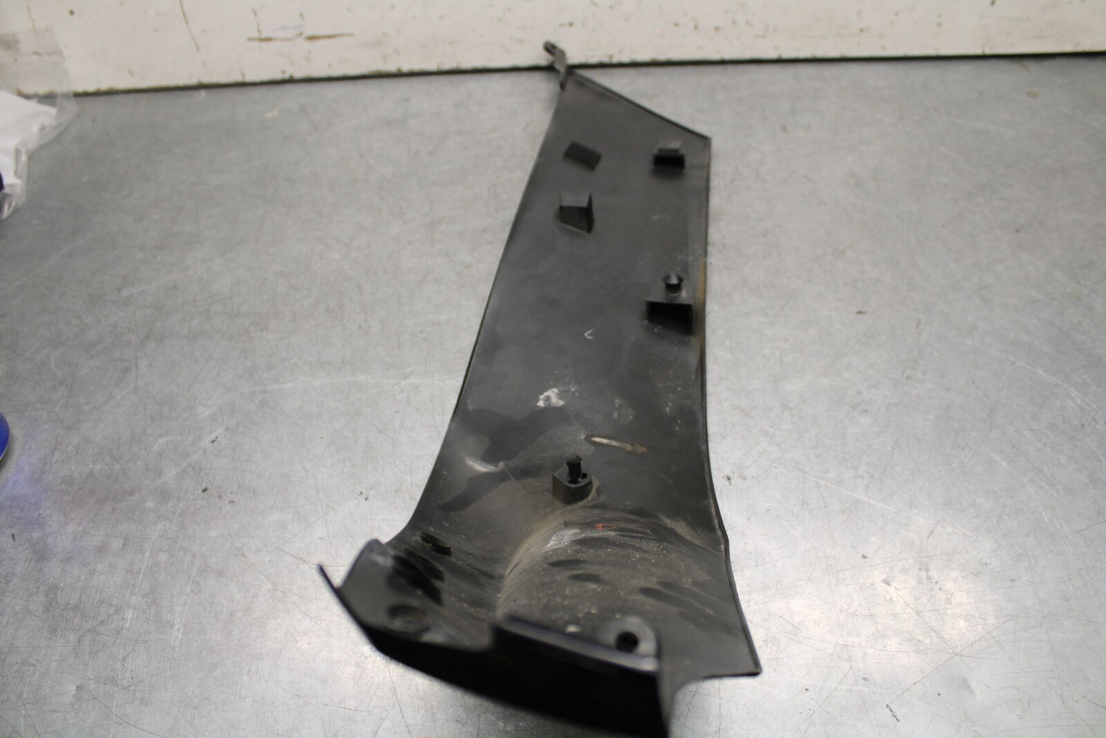 16 KAWASAKI NINJA ZX10R RIGHT FRONT SIDE SEAT PANEL TRIM COWL FAIRING BB650