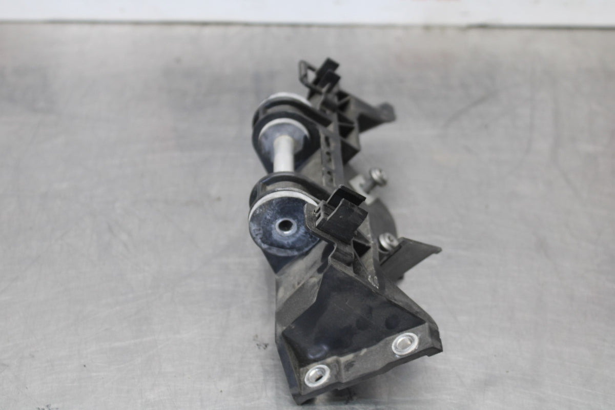 17-20 BMW S1000R GAS TANK FUEL CELL PETROL RESERVOIR BRACKET MOUNT BB909
