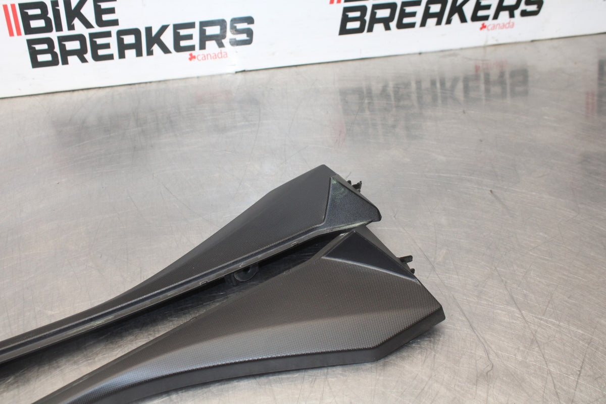 08 KAWASAKI NINJA ZX10R RIGHT LEFT INNER FAIRINGS COWLS PANELS TRIMS BB902