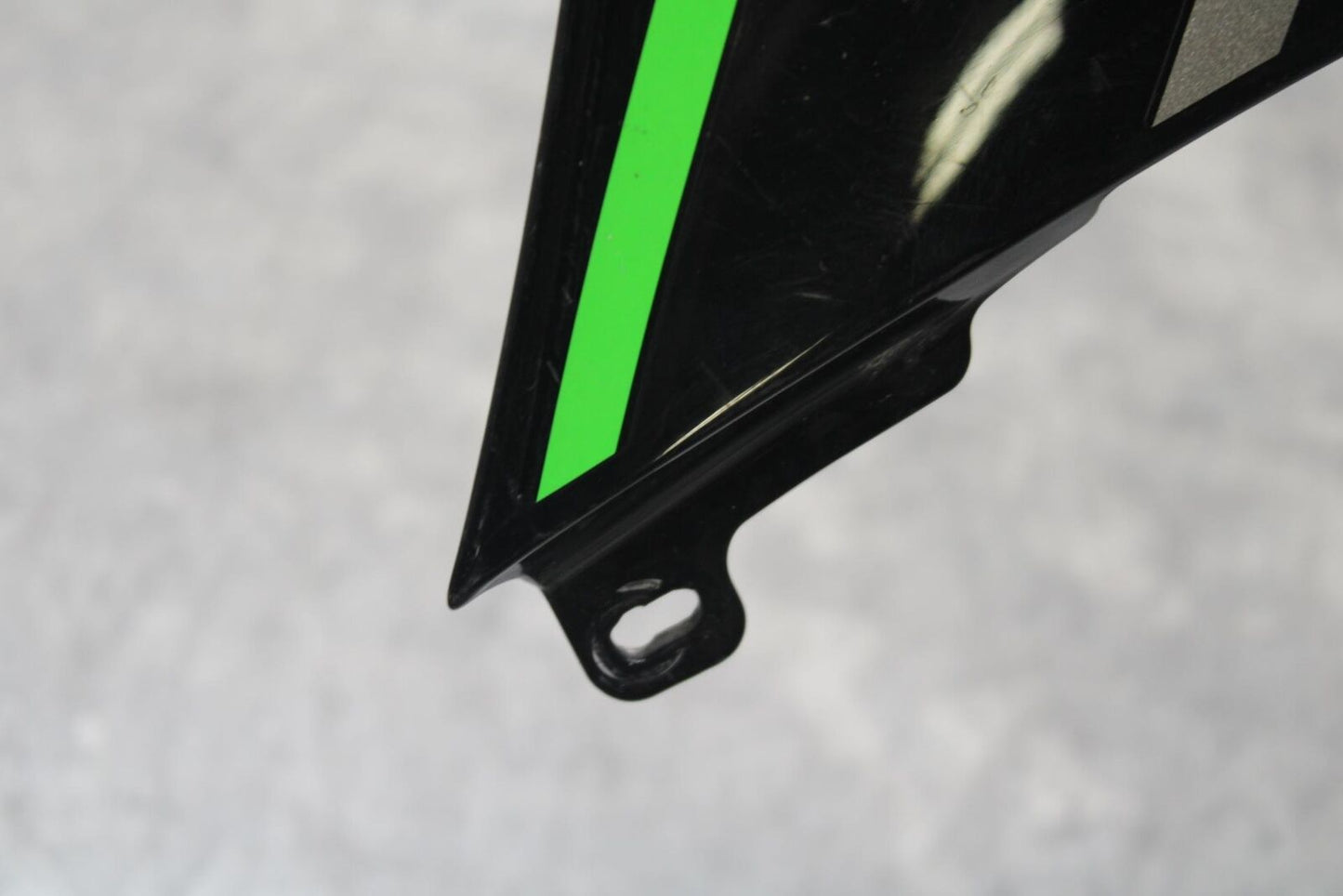 2016 Kawasaki Ninja ZX10R ZX1000 ABS KRT Edition LEFT GAS TANK FUEL PANEL BB86