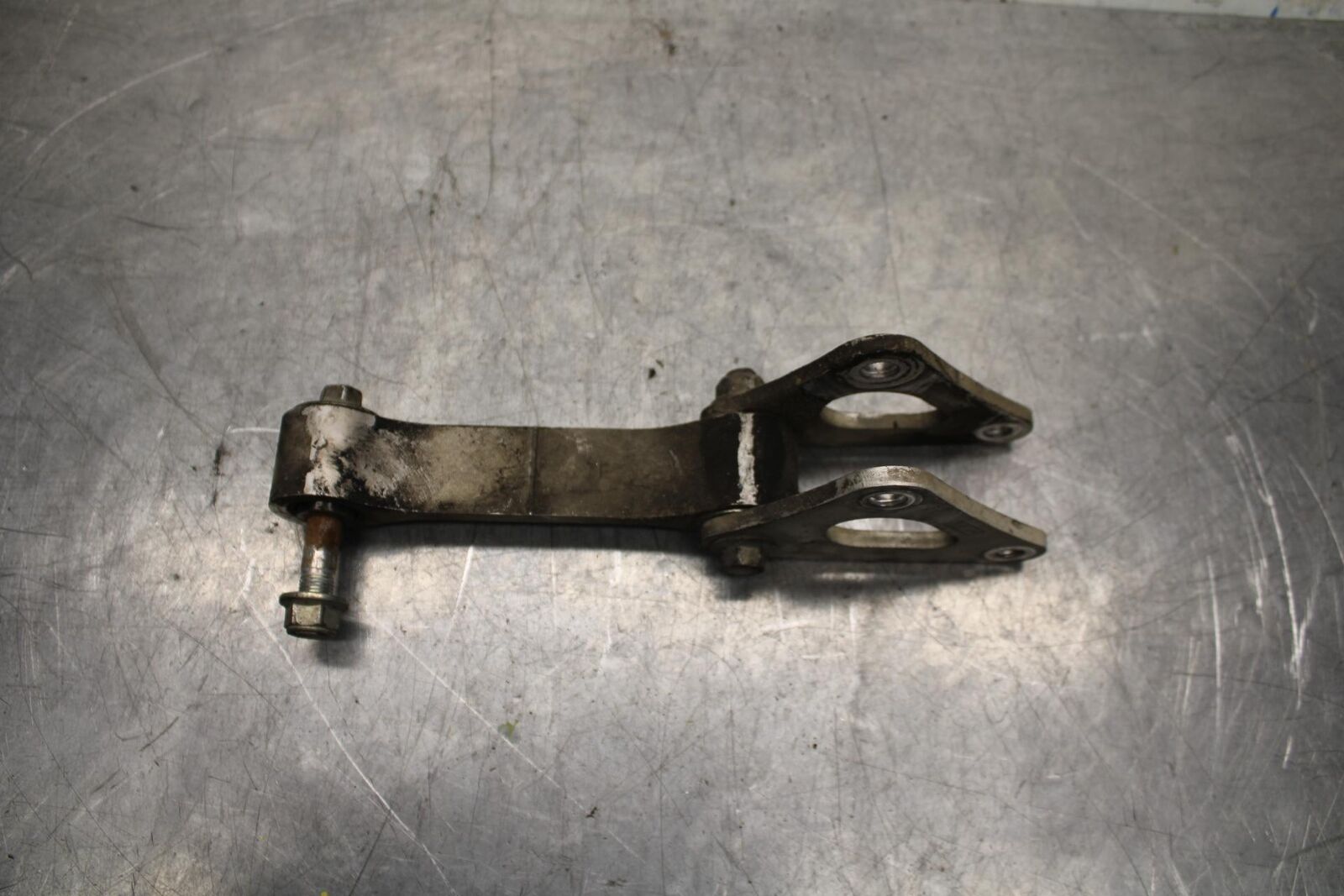 2017 Suzuki GSXR600 REAR DOGBONE SHOCK LINKAGE 62602-14860 62611-14J00 BB598