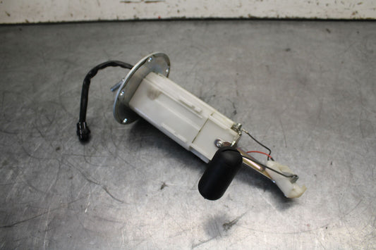 12-17 KAWASAKI ER-6N Z650 FUEL PUMP GAS PETROL SENDER UNIT BB709